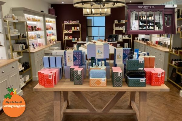 Perfumery & Co display