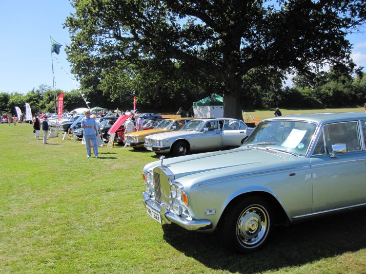 classic car Ray Thompson 24 750