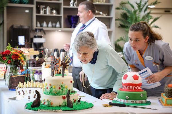 Colten Care Chefs battle over star baker award