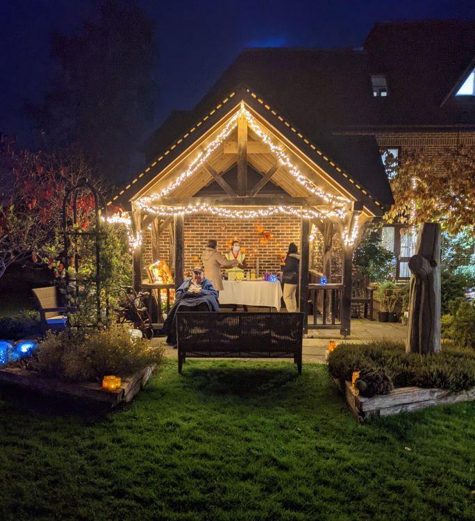 The garden at Colten Care’s Outstanding-rated Brockenhurst care home Woodpeckers is transformed into a ‘festival of light’ for residents and community visitors: the snail