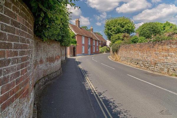 Crinkle crankle wall Lymington