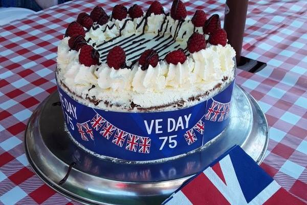 Colten Care residents celebrate 75 years of peace