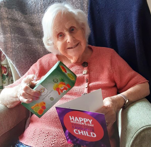 mother with card