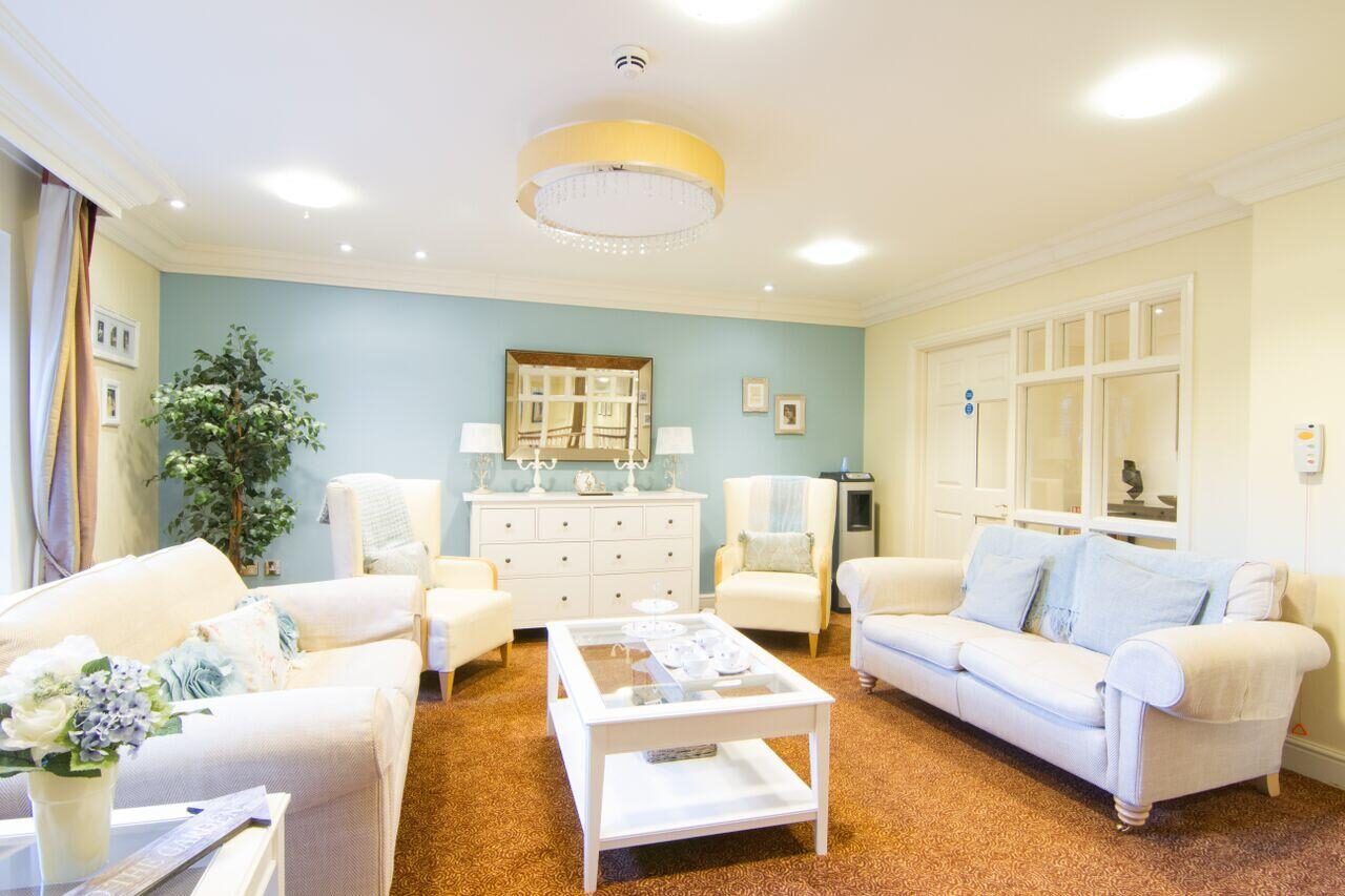 Gracewell of Sway sittingroom