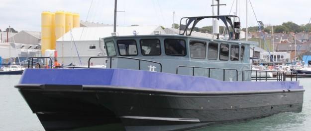 scoot-ferry-lymington-yarmouth-summer2015.jpeg - 39.47 kb