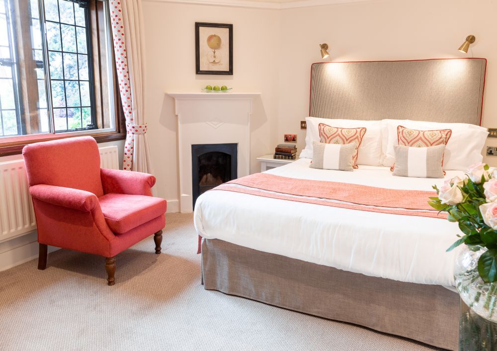 Montagu Arms Room 11