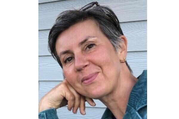 Yolanda G Brooks, Letting the Light In