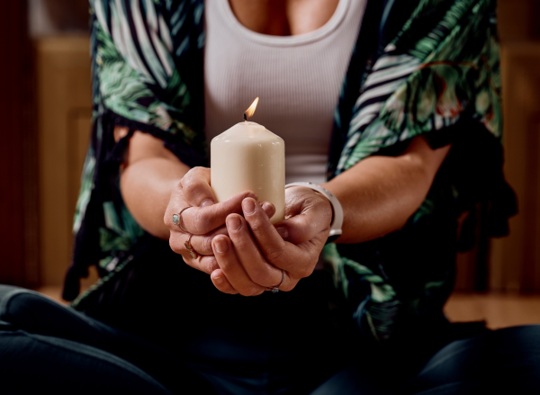 Warmth Within Winter: A Season of Stillness Meditation Warmth Within Winter: A Season of Stillness Meditation