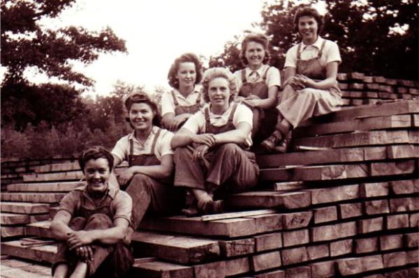 Lumberjills in The New Forest