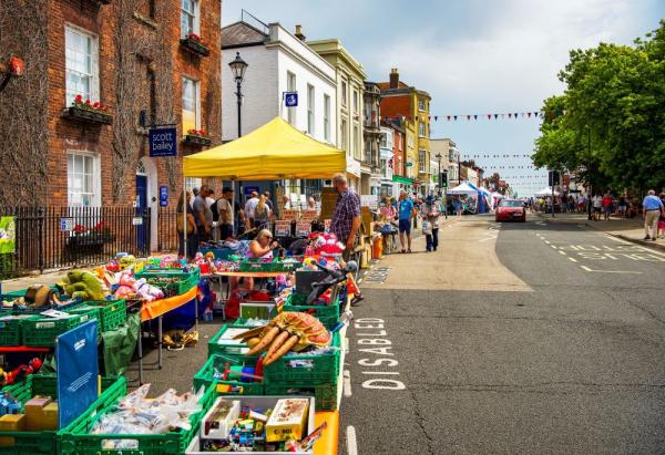Lymington Charter Market 2024