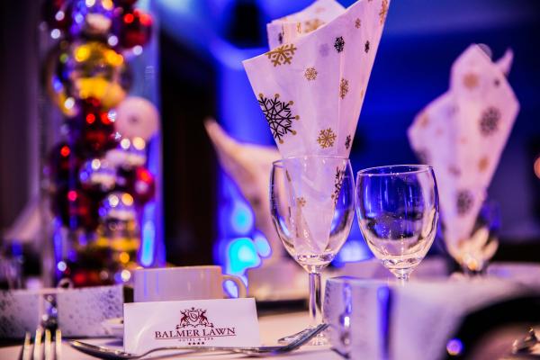 The BEST Christmas Parties in the New Forest